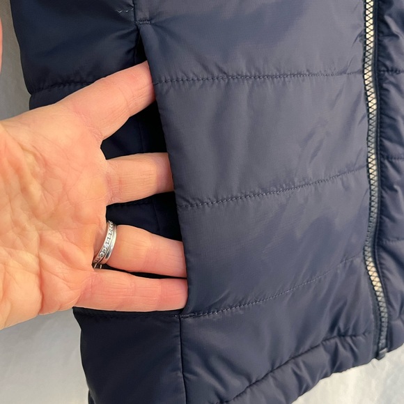 Teal and blue Lands End kids 3-in- 1 winter parka, size 10-12, medium - Picture 8 of 12